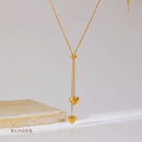 Colar Maria, aço inoxidável, dourado, ajustável de pigente de coração.