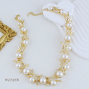 Conjunto Olga, peróla, brinco e colar.