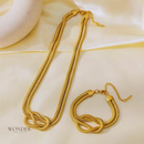 Conjunto Viviane, aço inoxidável, nó corrente,  colar e pulseira.